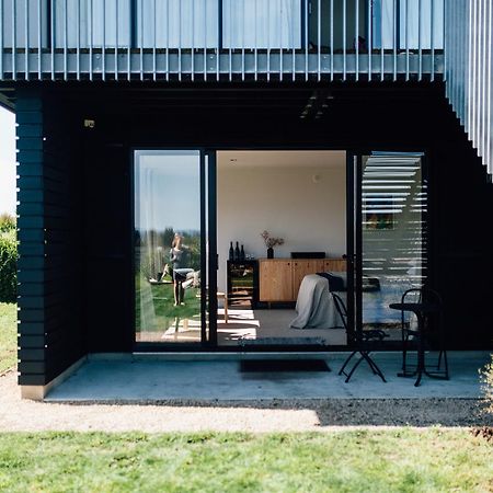 Black Estate B & B Waipara エクステリア 写真